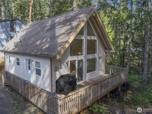 21 N Canal View Court, Lilliwaup, WA 98555