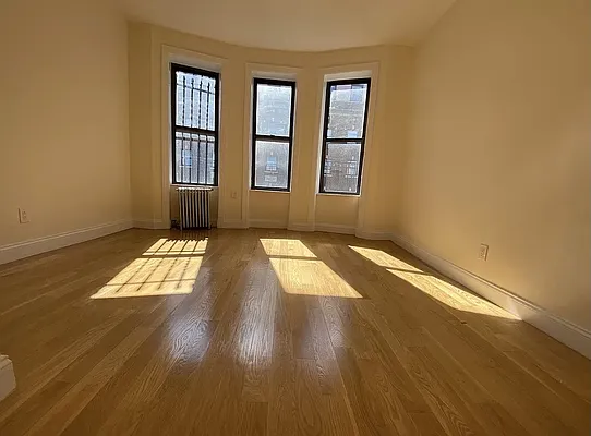 Rented by Corcoran | media 17