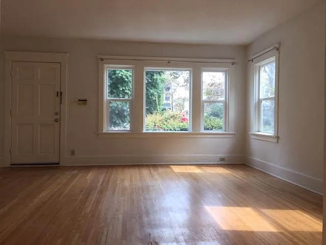 2 bed, 1.5 bath, 1500 sqft, $4,125 — Photo 2