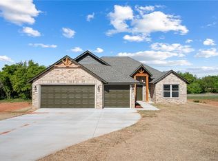 1212 Layla Ln, Blanchard, OK 73010