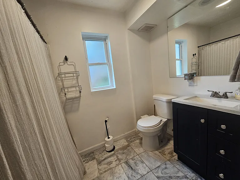 3935 Farrell Dr — Photo 8