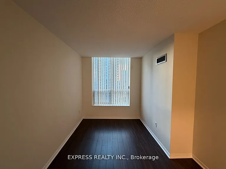 39 Pemberton Ave #Penthouse 05 — Photo 7