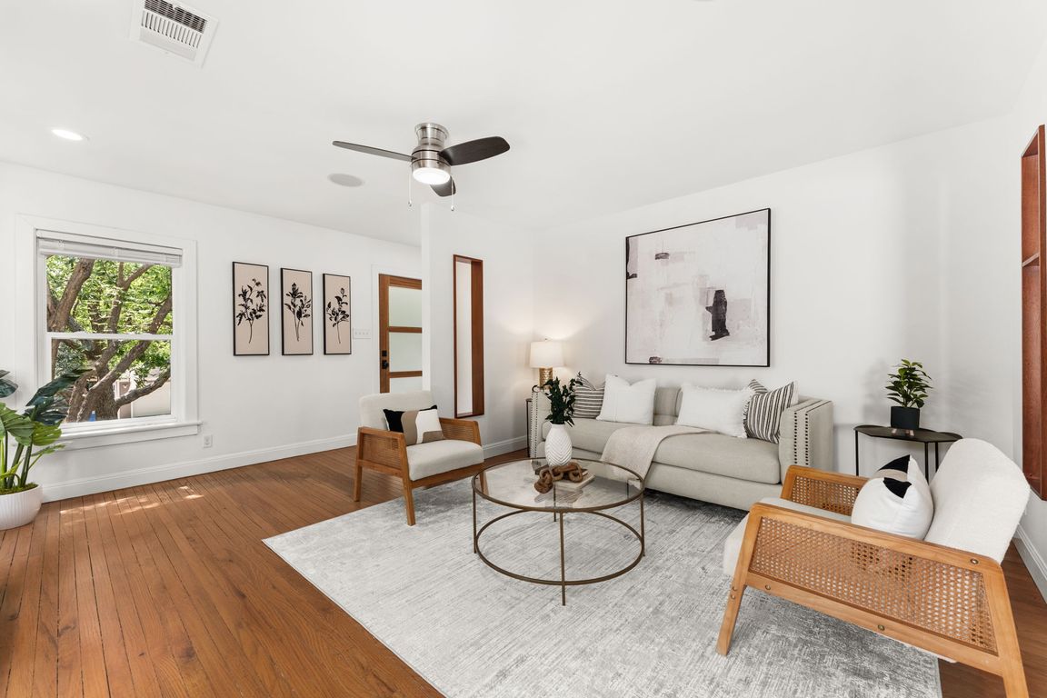 next background image