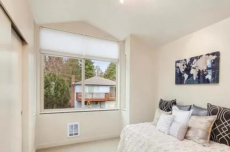 2 bed, 894 sqft, $2,999 — Photo 4