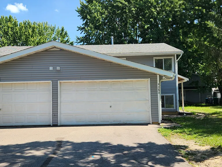 9280 Forestview Ln — Photo 1