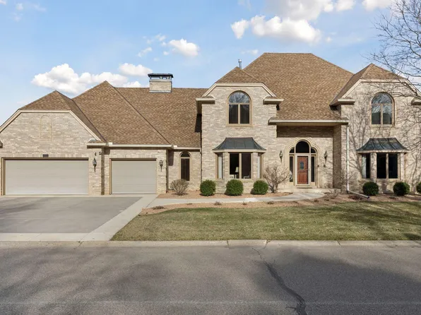 11824 Welters Way, Eden Prairie, MN 55347