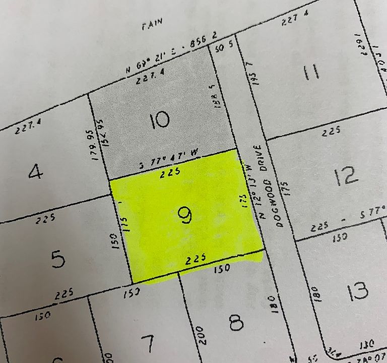 2nd image of 9 Crickett Dr