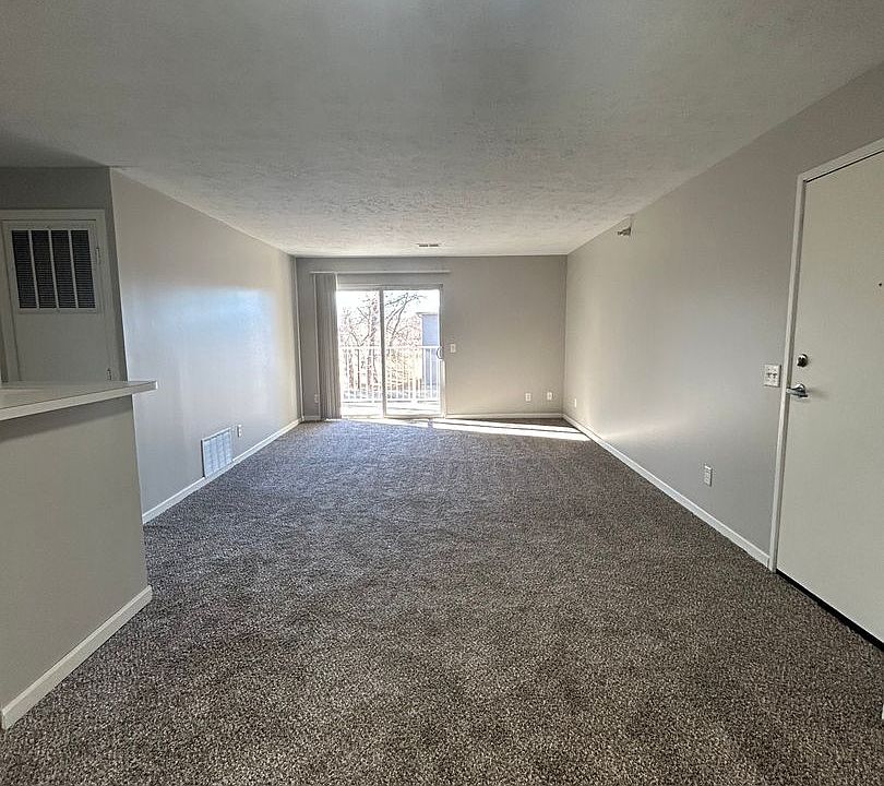 1st image of 730 N 18th Ave #3D