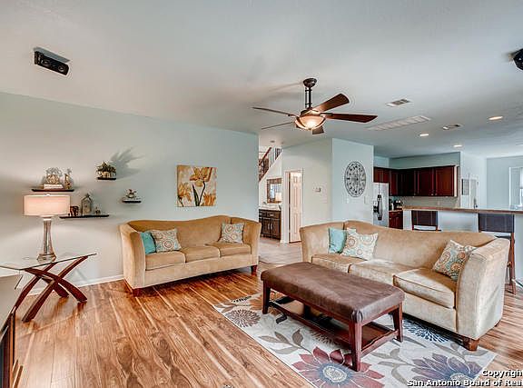 5th image of 9823 Lockberry Ln