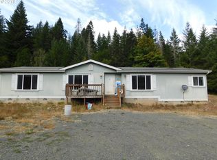 10749 Sitkum Ln, Myrtle Point, OR 97458