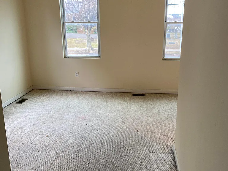3909 Roland Ave #A — Photo 11