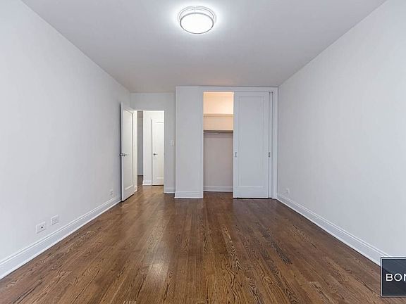 5th image of 96 5th Ave APT 5L