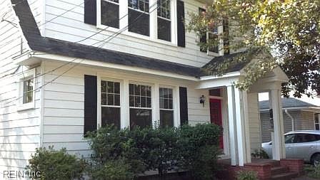 3rd image of 957 Woodrow Ave #A
