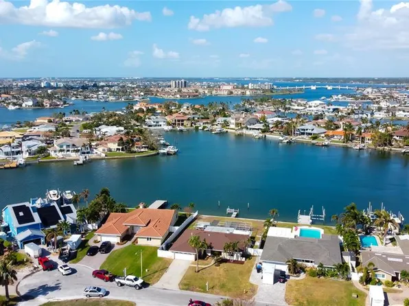 8045 13th Ave S, Saint Petersburg, FL 33707