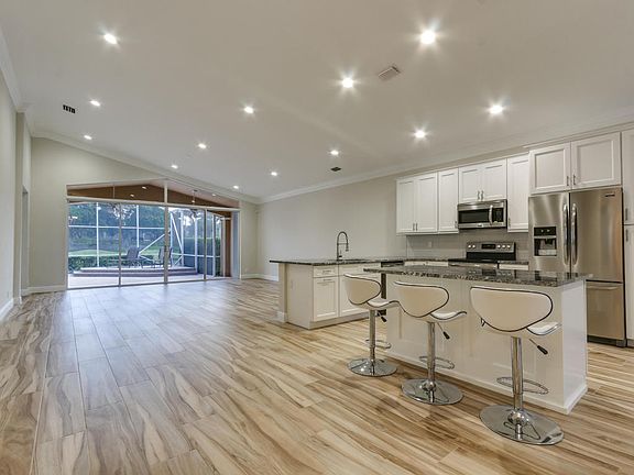 5th image of 4457 Kensington Park Way