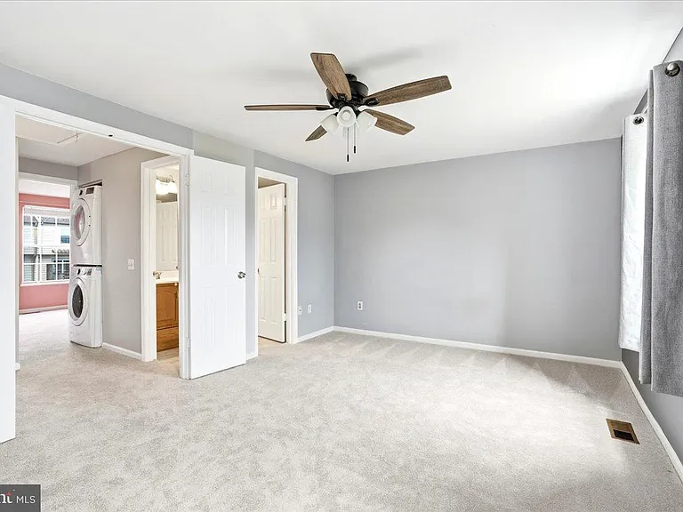 5735 Sunset View Ln — Photo 20