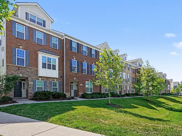 2843 Hardwick Rd, Ann Arbor, MI 48105