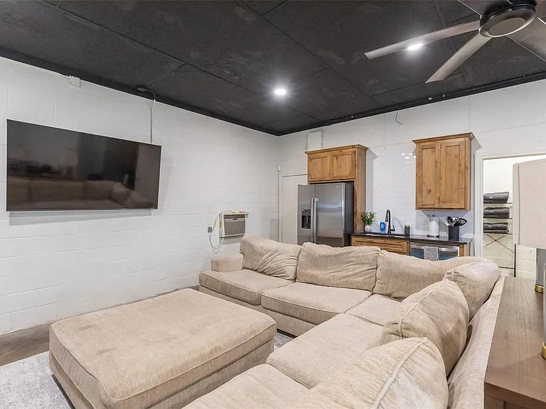 381 N FM 707 — Photo 5