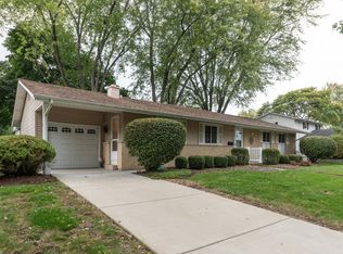 500 N Glenn Dr, Palatine, IL 60074