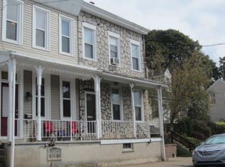 213 N 3rd St, Hamburg, PA 19526