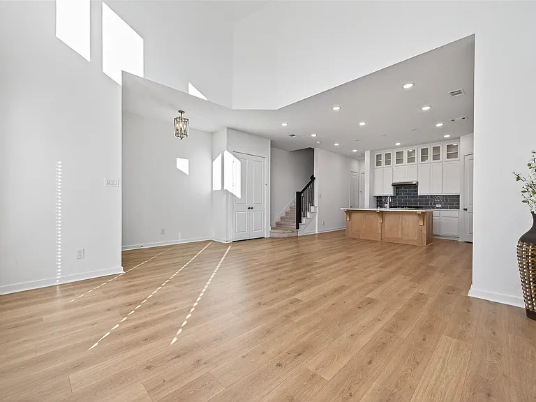 16518 Texas Hill Country Rd — Photo 11