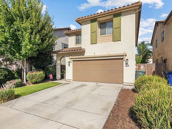 3rd image of 3620 Landmark Cir