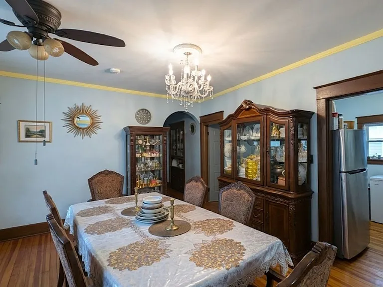 166 Morton Ave #3 — Photo 4