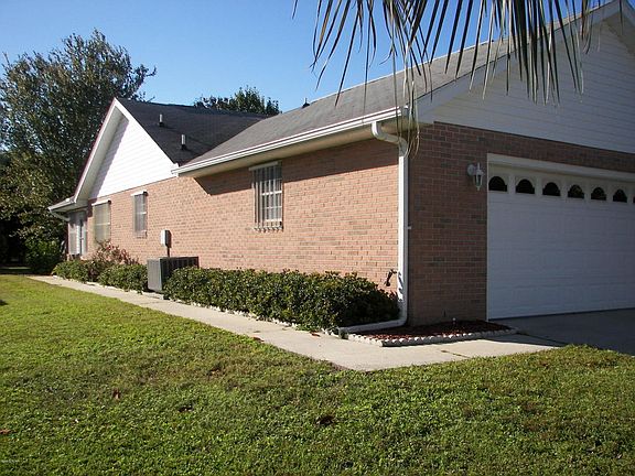 4th image of 658 16th St