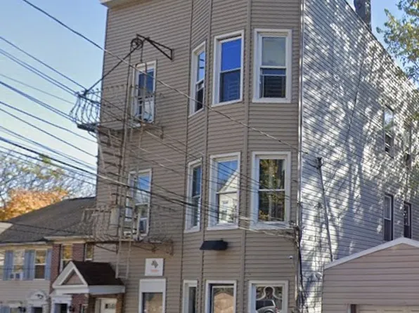 94 N 3rd St, Paterson, NJ