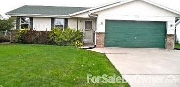 1st image of 2819 Lucerne Dr