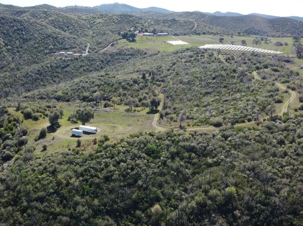 8211 Maranatha Ln, Mountain Ranch, CA 95246