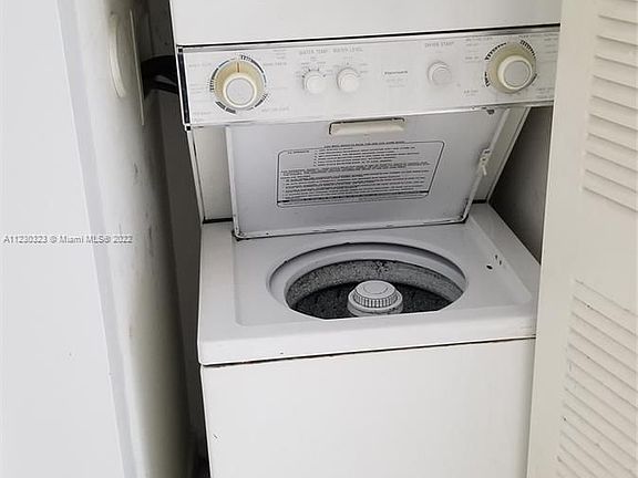 5th image of 7320 NW 114th Ave APT 304