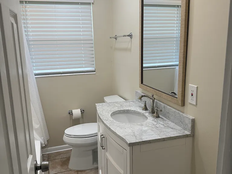 701 Oak Ave — Photo 9