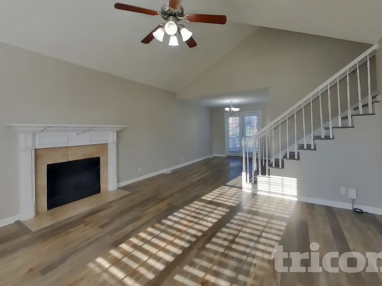 629 Wolfchase Dr — Photo 3