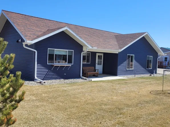 230 Oxford Ct, Pine River, MN 56474