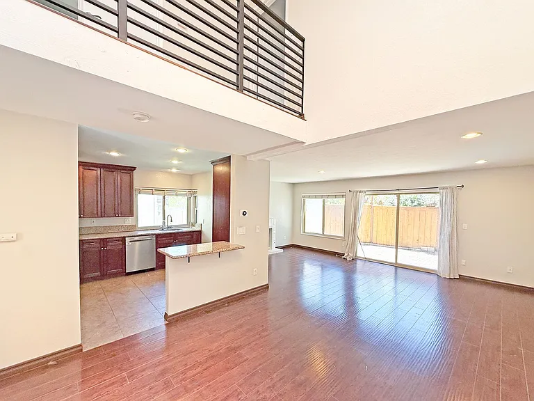 9751 Caminito Doha — Photo 3