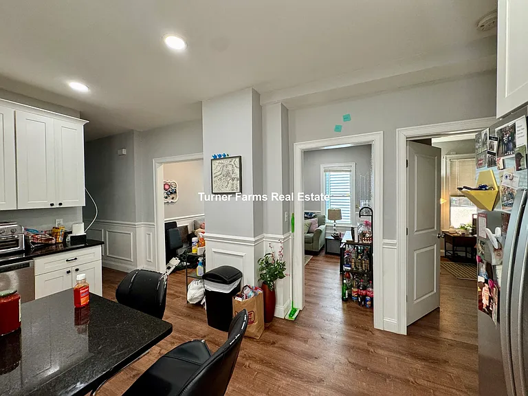 38 Crescent Ave #1A — Photo 3