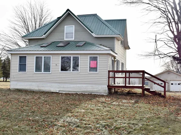 110 E Main St, Mitchell, IA 50461