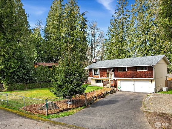 2nd image of 3682 NE Hyak Way