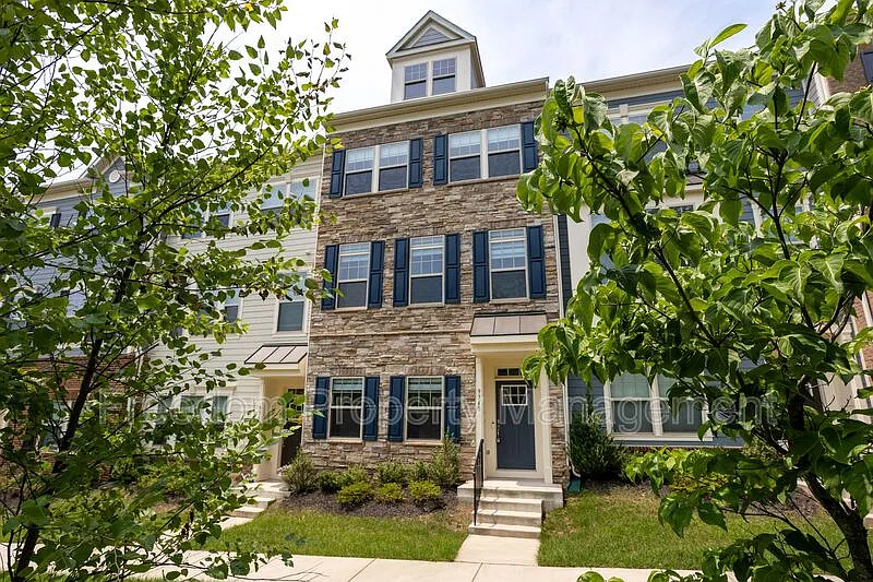 9365 Barnes Loop