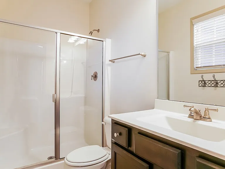 59 Golden Gate Pkwy — Photo 12