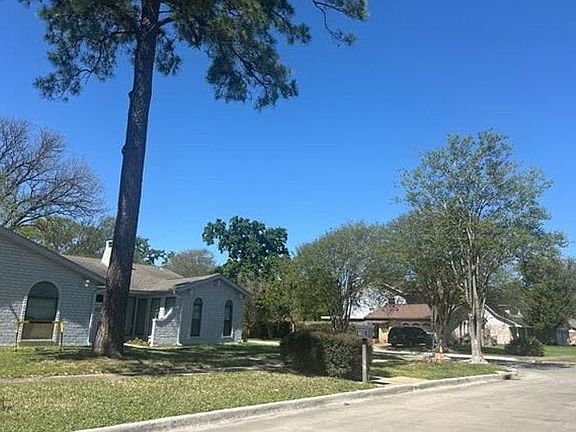 5th image of 6927 Wagonwheel Ln