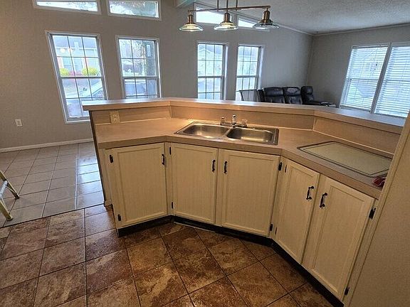 5th image of 106 Seattle Slew Drive #152