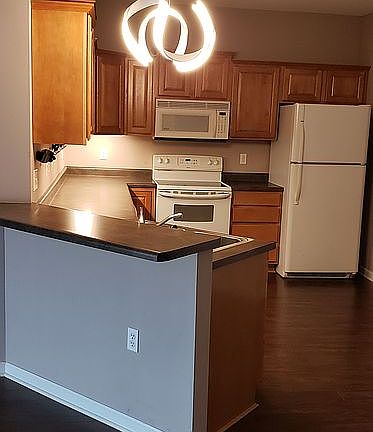 Modern lighting in kitchen