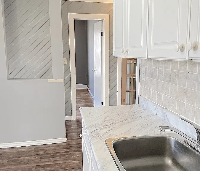 503 Crawford Ave #UPPER — Photo 6