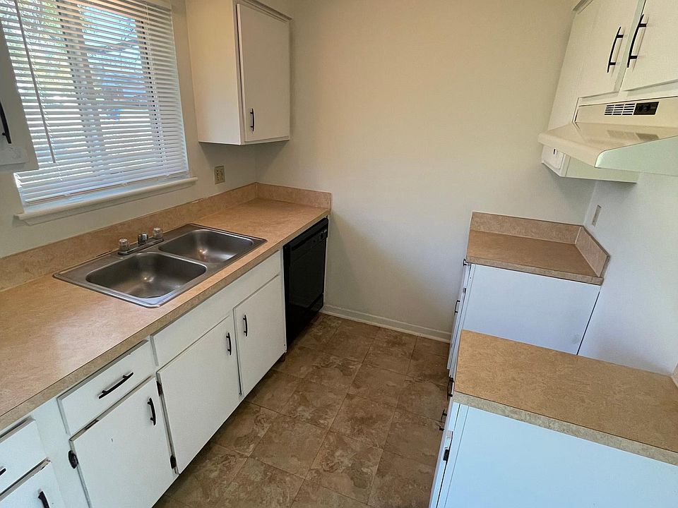 74 Huber Village Blvd, Westerville, OH 43081 Zillow