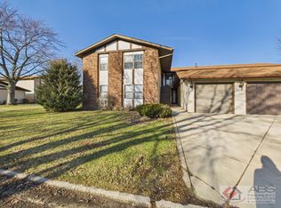 4116 192nd Ct Unit 211, Country Club Hills, IL