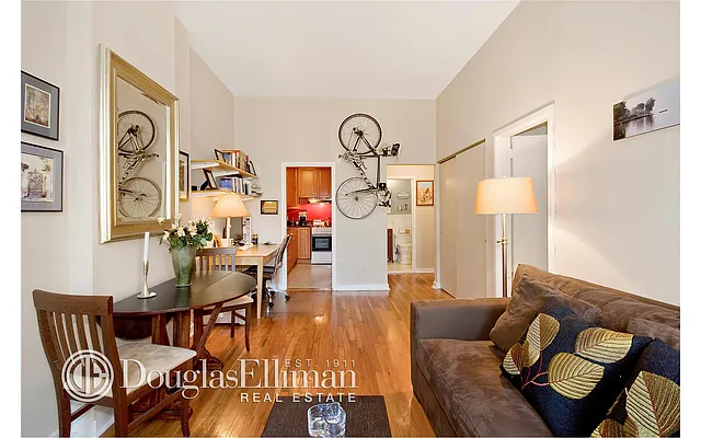 Sold by Douglas Elliman | media 15