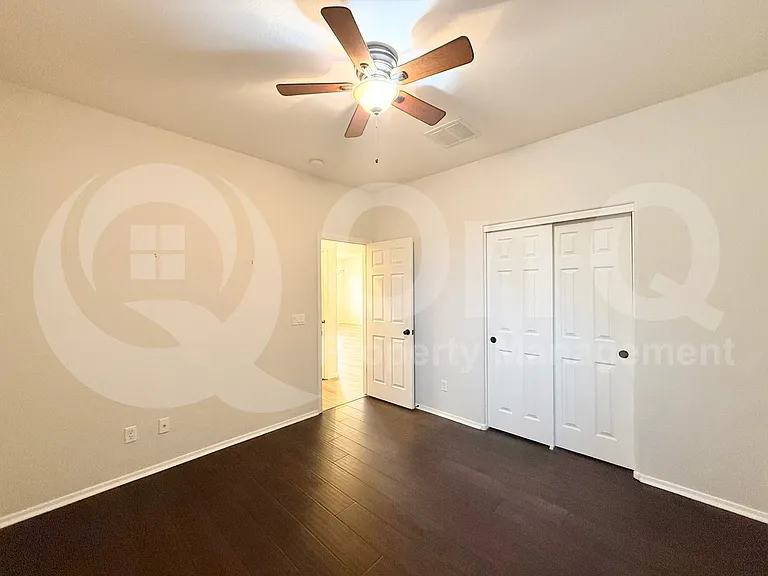 2848 E Fandango Dr — Photo 15