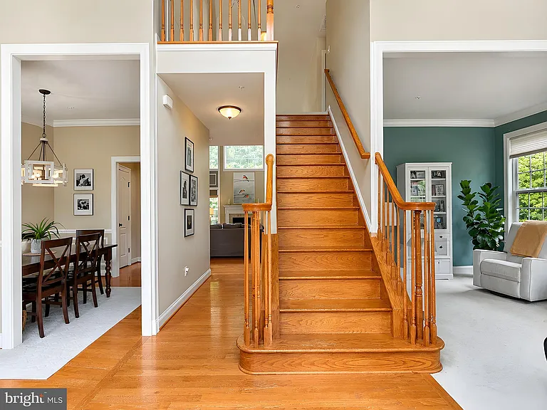 23017 Holloway Ct — Photo 4
